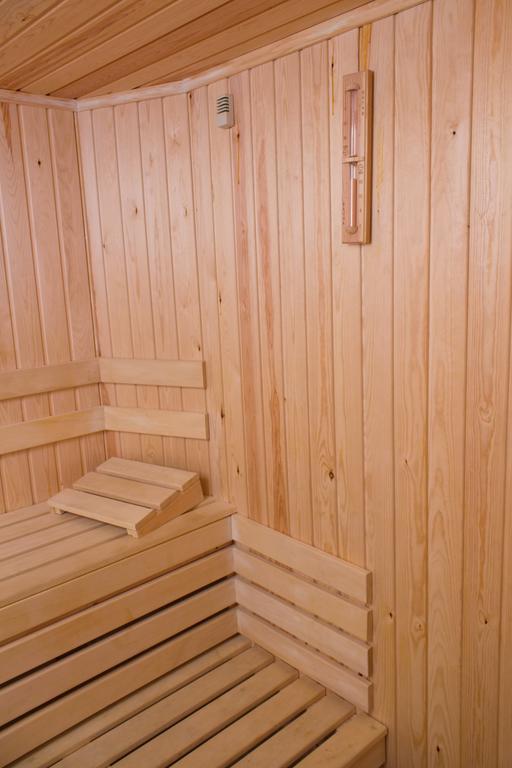 Семеен Хотел Кристал Smolyan Exterior foto