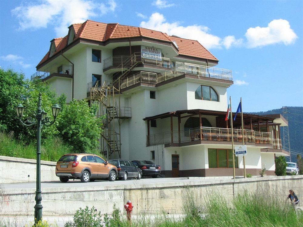 Семеен Хотел Кристал Smolyan Exterior foto